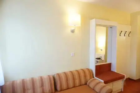Herdegen Rooms - Self Check-In - 12
