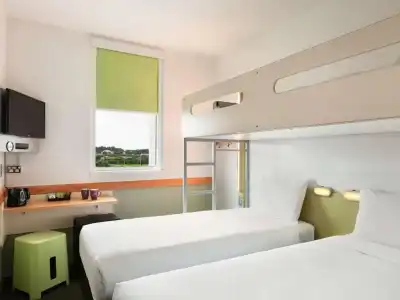 ibis budget Auckland Airport - 32