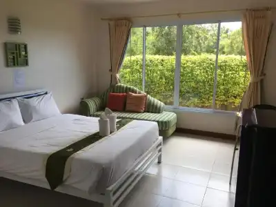 Siriburi Resort - 12