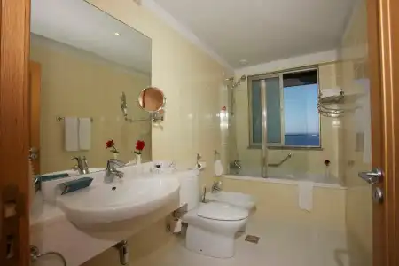 Madeira Regency Cliff - 18