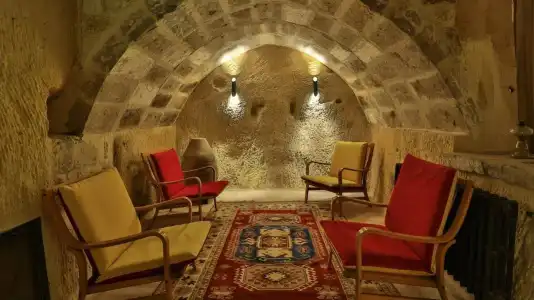 Acropolis Cave Suite - 14