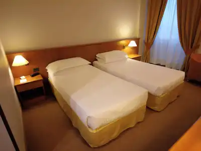 Best Western Park - 3