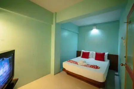 Wild Orchid Villa Bangkok - 2