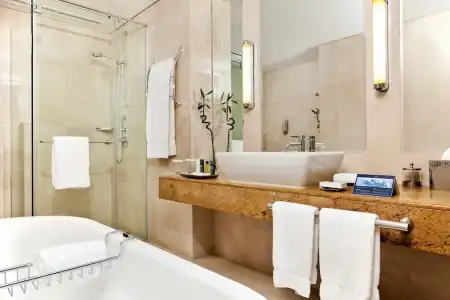 Hilton Doha - 16