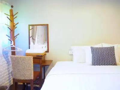 Stay With Me Guesthouse - 40