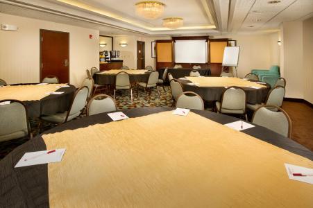 Hampton Inn Kansas City Stadium, MO - 21