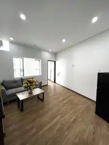Era Apartment Lac Long Quan - 42
