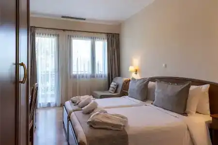 Xenios Dias Boutique - 38