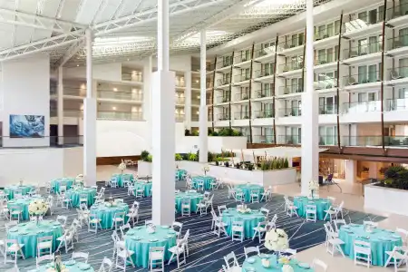 Newport Marriott & Spa - 43