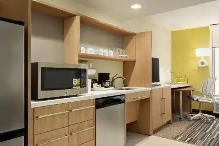 Home2 Suites by Hilton Waco - 48