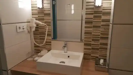 ZENA beauty & shopping center - 61