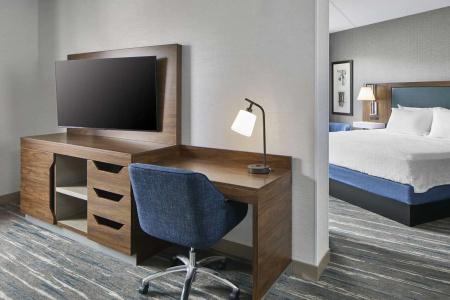 Hampton Inn & Suites Saratoga Springs Downtown - 98
