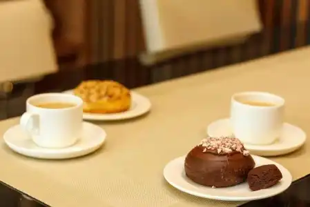 Great World Serviced Apartments - 13