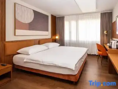 Ramada by Wyndham Baden du Parc - 81
