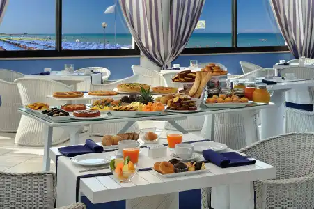 UNAHOTELS Imperial Sport - 37