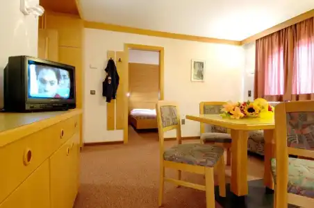 Apartments Lores - 70