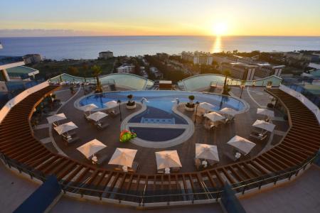 Elite Luxury Suite & Spa - 30