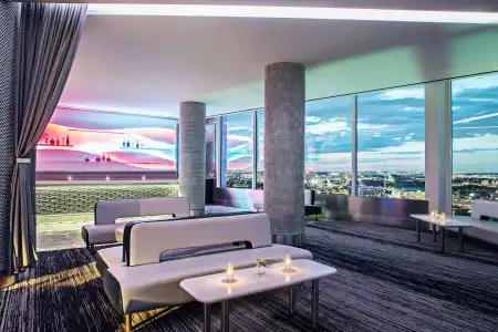 W Dallas - 38