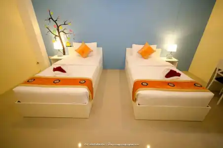 Petch Ranong at Town - 29