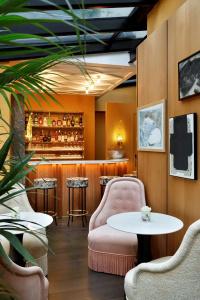 Le Belgrand Paris Champs Elysees, Tapestry by Hilton - 48