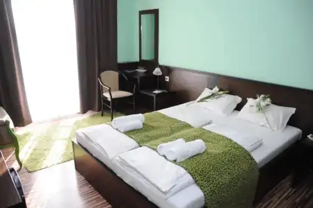 Green Budapest - 40