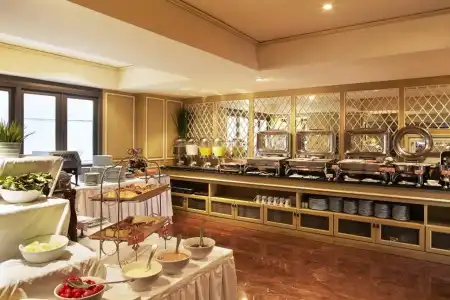 La Petite Salil Sukhumvit 11 - 21