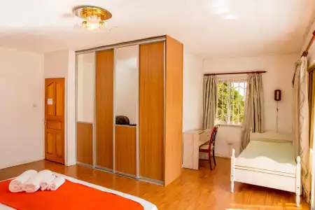 The Orchard Holiday Home - 1
