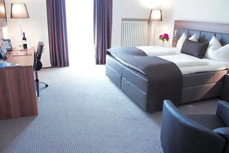 SchlossBad Wilhelmshöhe - 75