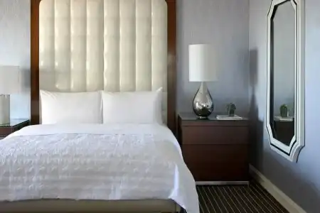 Hyatt Centric Delfina Santa Monica - 48
