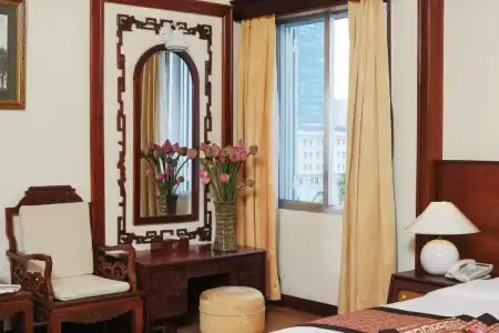 Royal Saigon - 32