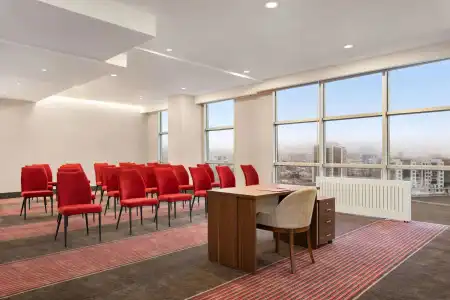 Ramada by Wyndham Sivas - 12