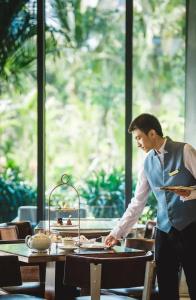 The Ritz-Carlton, - 179
