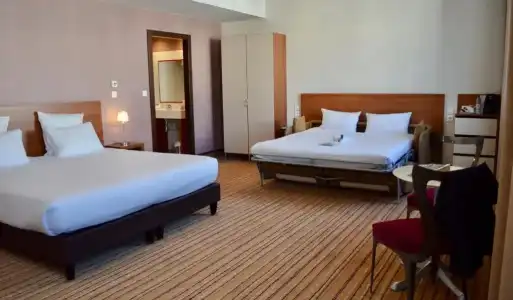 Spark By Hilton Lyon Ouest - 37