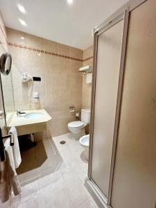 Carlos V Malaga - 13