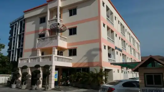 UJ Apartment - 31