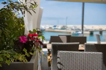 Marina - Restaurant - 23