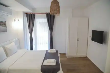 Londia Alaçatı - 25