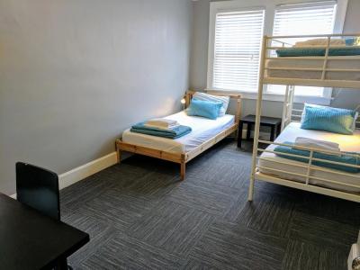 The Wayfaring Buckeye Hostel - 72