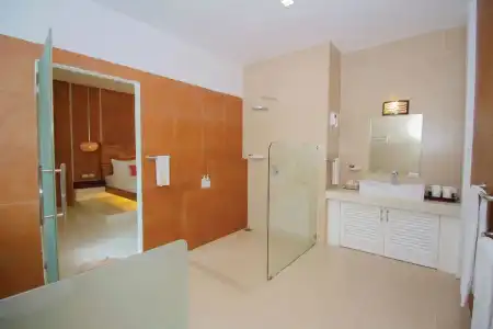 Summer Luxury Beach Resort and Spa - 49