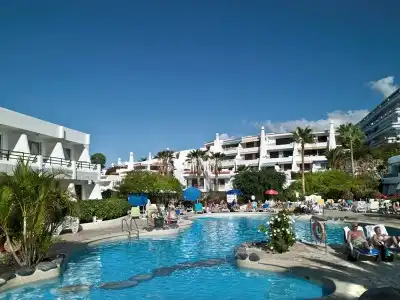 Hovima Panorama - 0