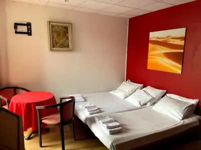 Hôtel de Savoie - 54