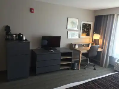Country Inn & Suites by Radisson, Springfield Southeast - 5