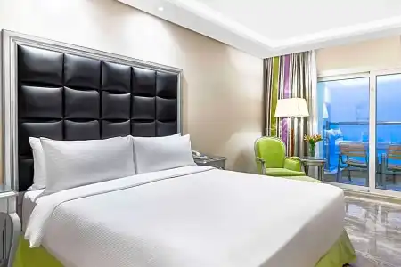 Hilton Alexandria Corniche - 81