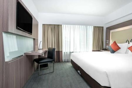 Hilton Garden Inn Bangkok Silom - 36