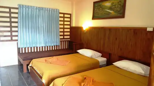Rattana Guesthouse & Bungalow - 2
