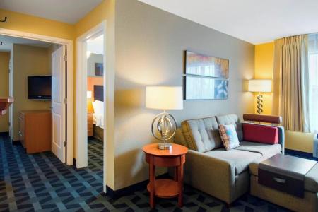 TownePlace Suites Kansas City - 37