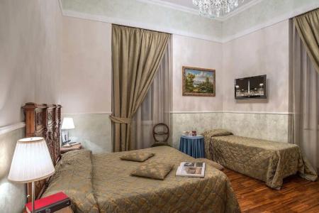 I TRE MOSCHETTIERI - D' ARTAGNAN Luxury Guest House - 2