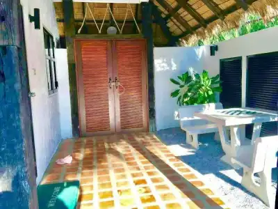 Lawana Escape Beach Resort - 40