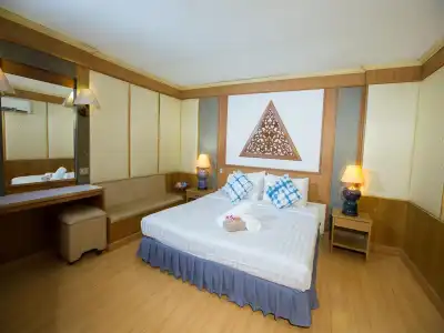 Phrae Nakara - 18