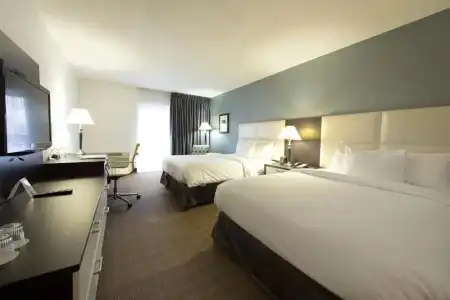 Toronto Don Valley and Suites - 72